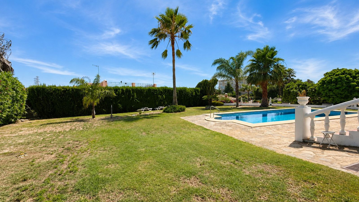 Huis te koop in Estepona | 3 slaapkamers H5447485