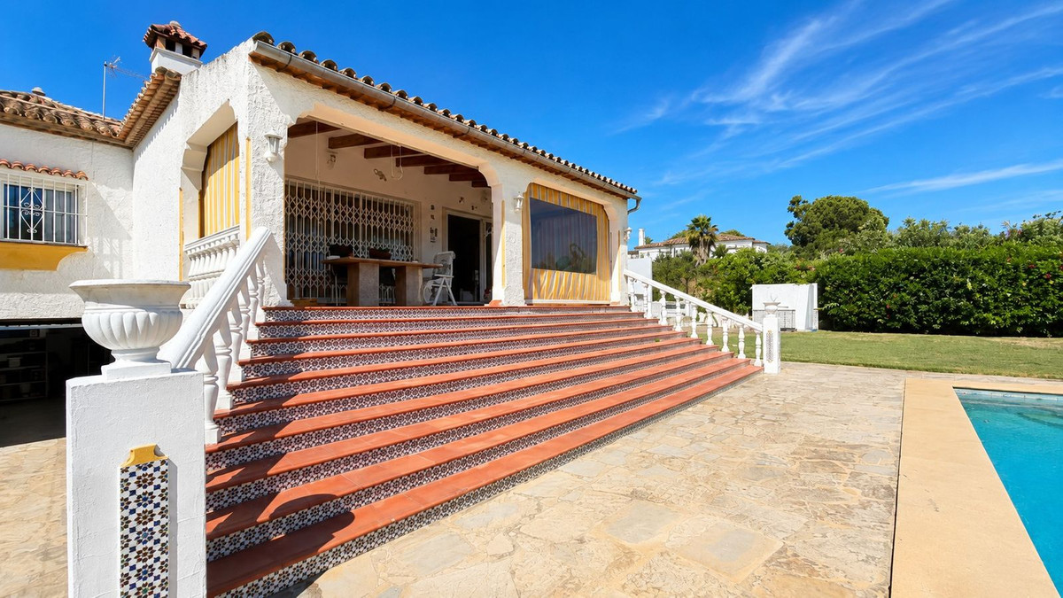 Huis te koop in Estepona | 3 slaapkamers H5447485