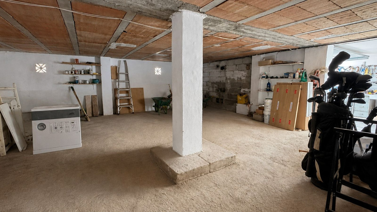 Huis te koop in Estepona | 3 slaapkamers H5447485