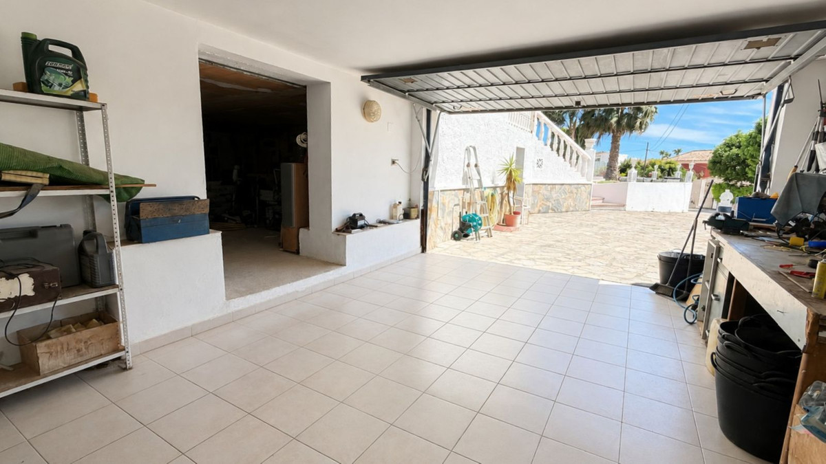 Huis te koop in Estepona | 3 slaapkamers H5447485