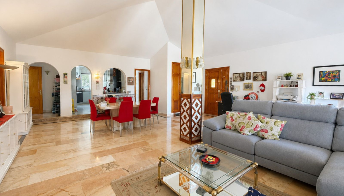 Huis te koop in Estepona | 3 slaapkamers H5447485