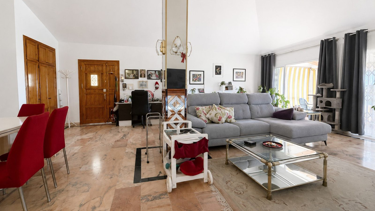 Huis te koop in Estepona | 3 slaapkamers H5447485