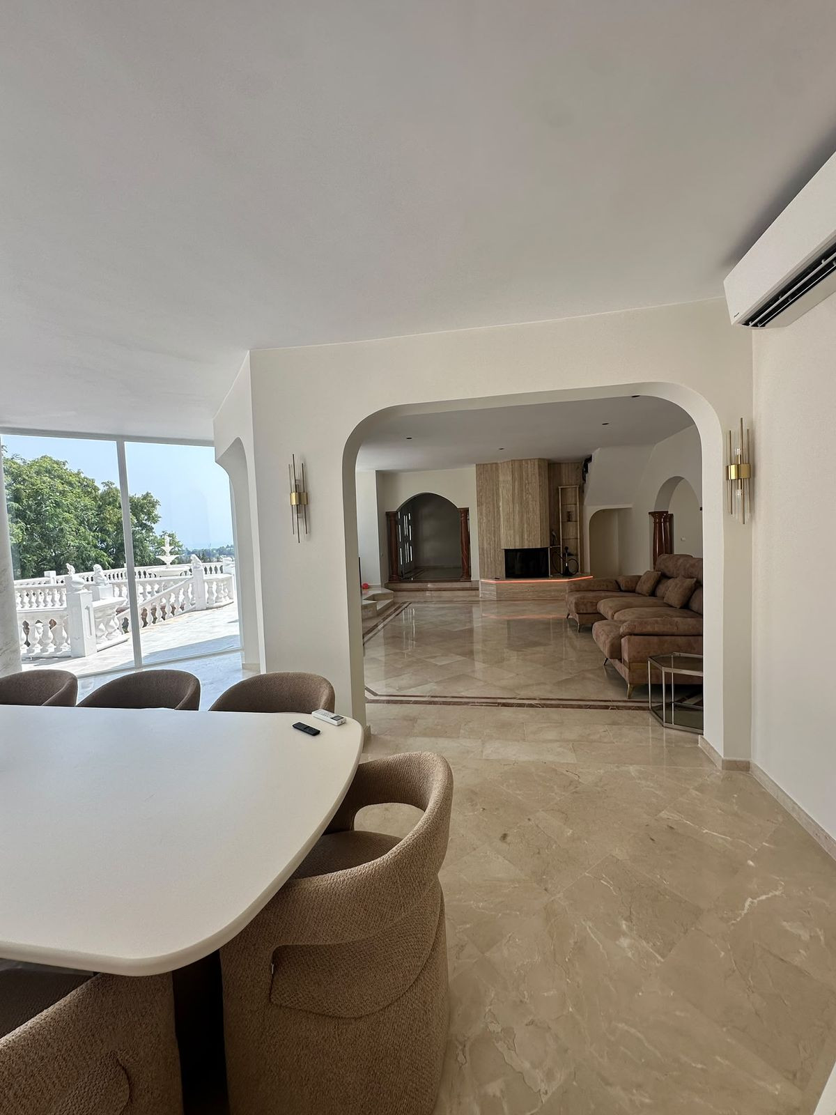 Huis te koop in Estepona | 5 slaapkamers H5448331