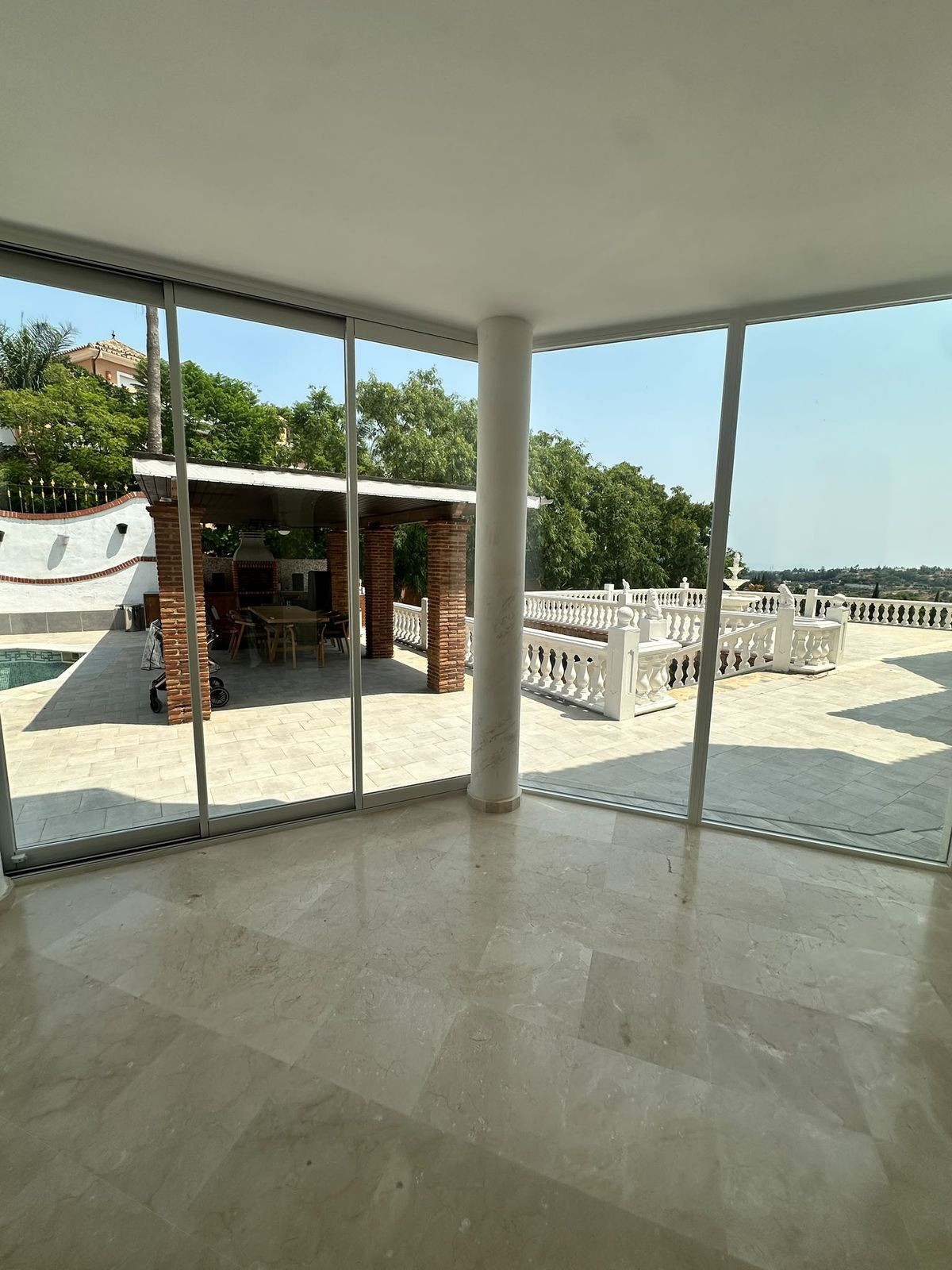 Huis te koop in Estepona | 5 slaapkamers H5448331