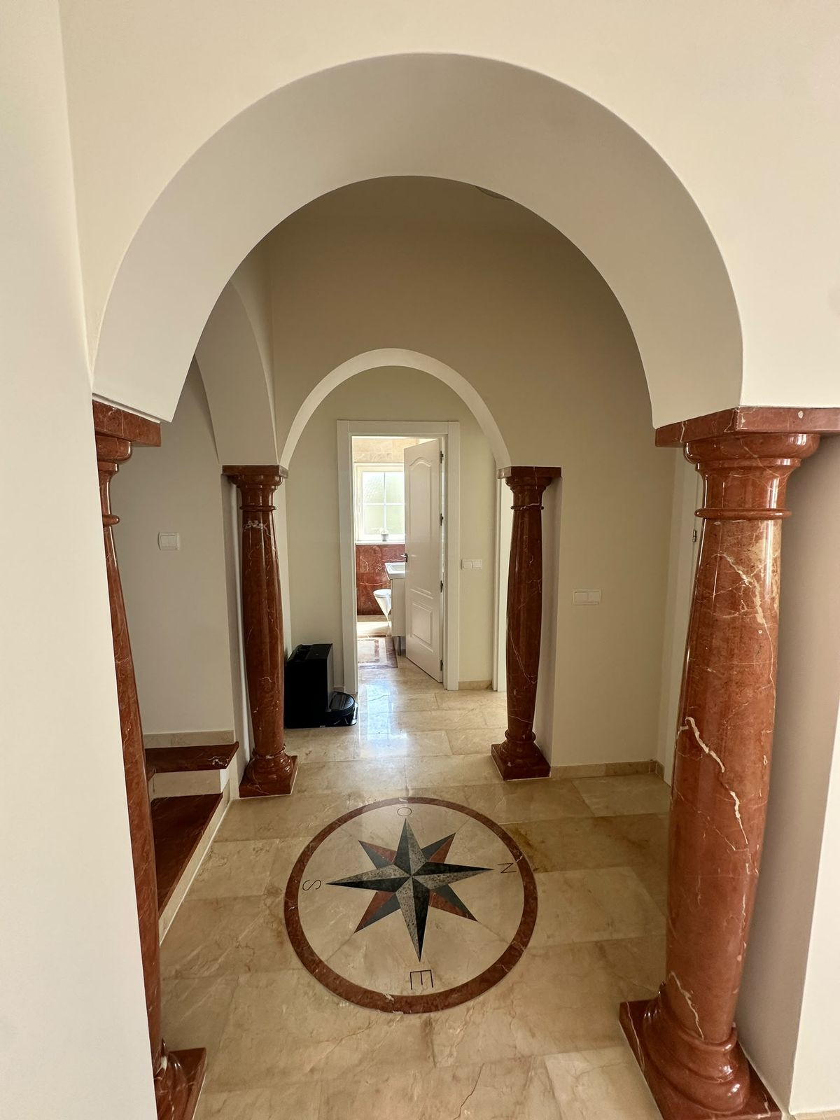 Huis te koop in Estepona | 5 slaapkamers H5448331