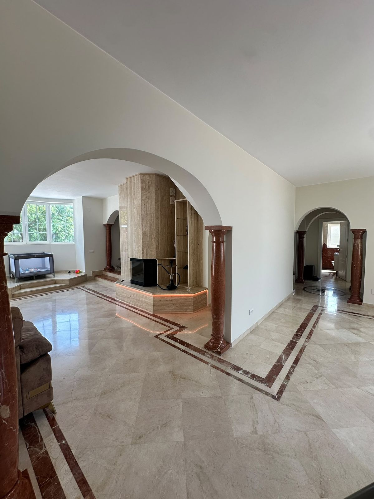 Huis te koop in Estepona | 5 slaapkamers H5448331