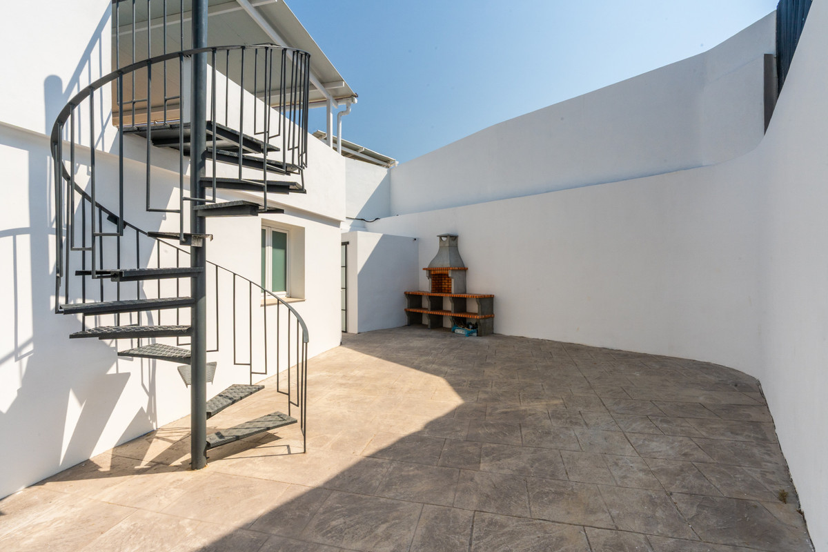 Huis te koop in Estepona | 3 slaapkamers H5448664