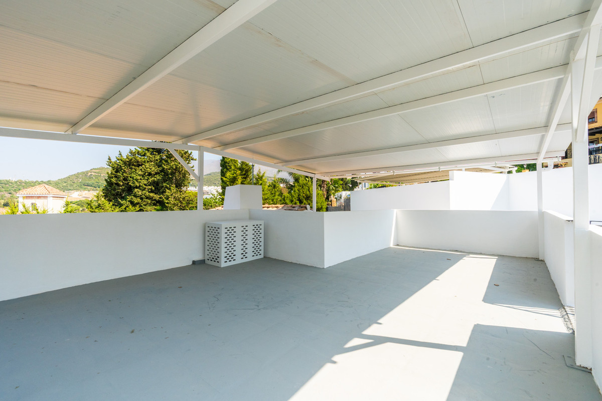 Huis te koop in Estepona | 3 slaapkamers H5448664