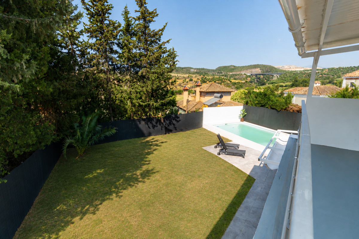 Huis te koop in Estepona | 3 slaapkamers H5448664