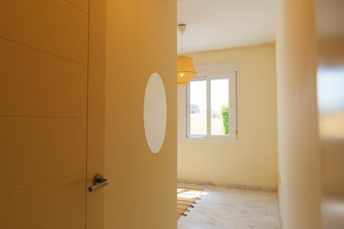 Appartement te koop in Estepona | 2 slaapkamers H5450416