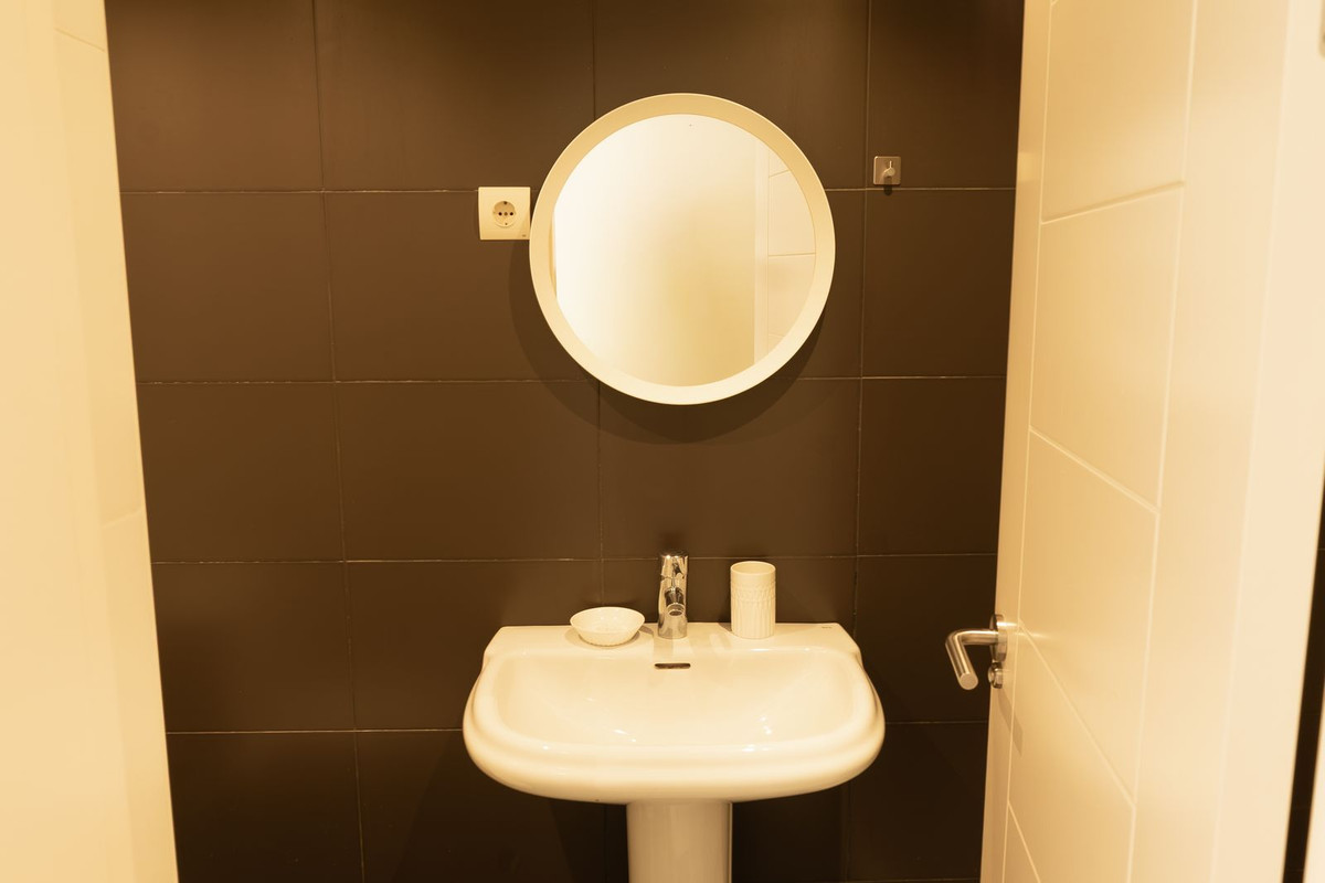 Appartement te koop in Estepona | 2 slaapkamers H5450416