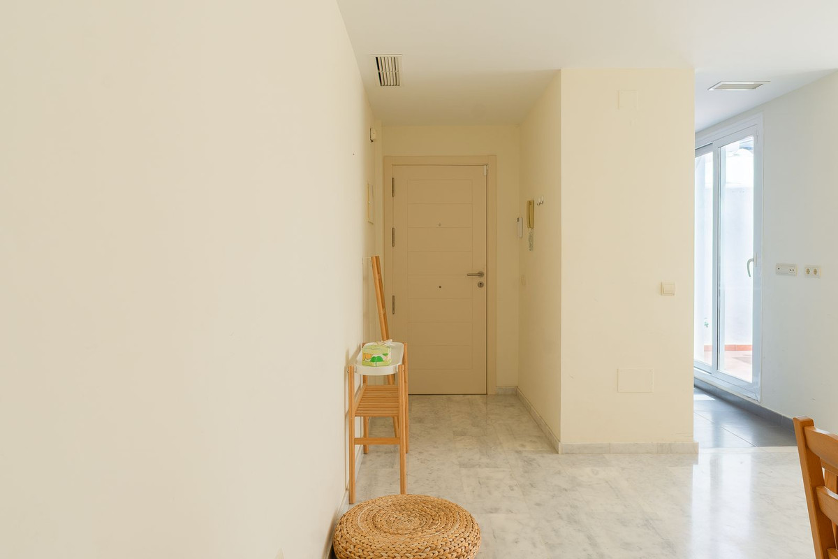 Appartement te koop in Estepona | 2 slaapkamers H5450416