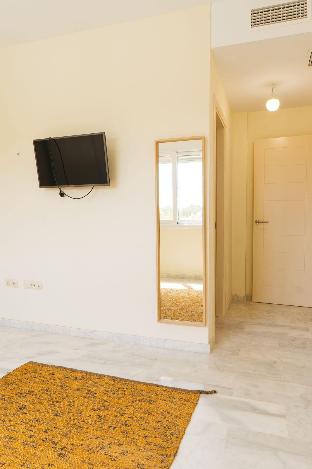 Appartement te koop in Estepona | 2 slaapkamers H5450416