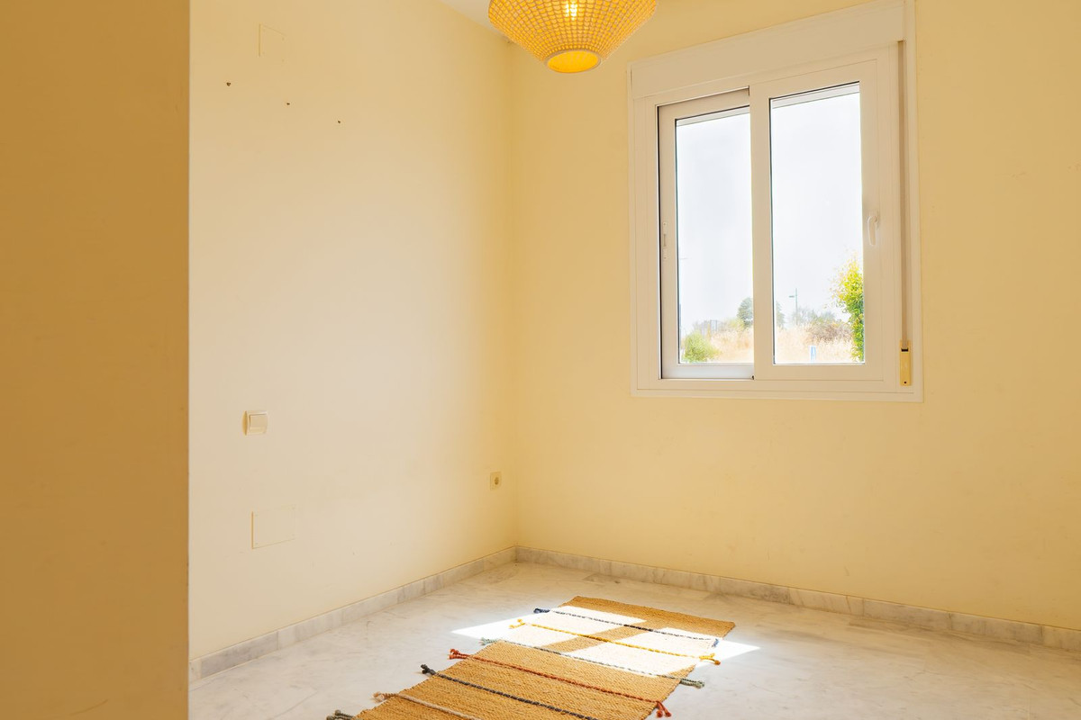 Appartement te koop in Estepona | 2 slaapkamers H5450416