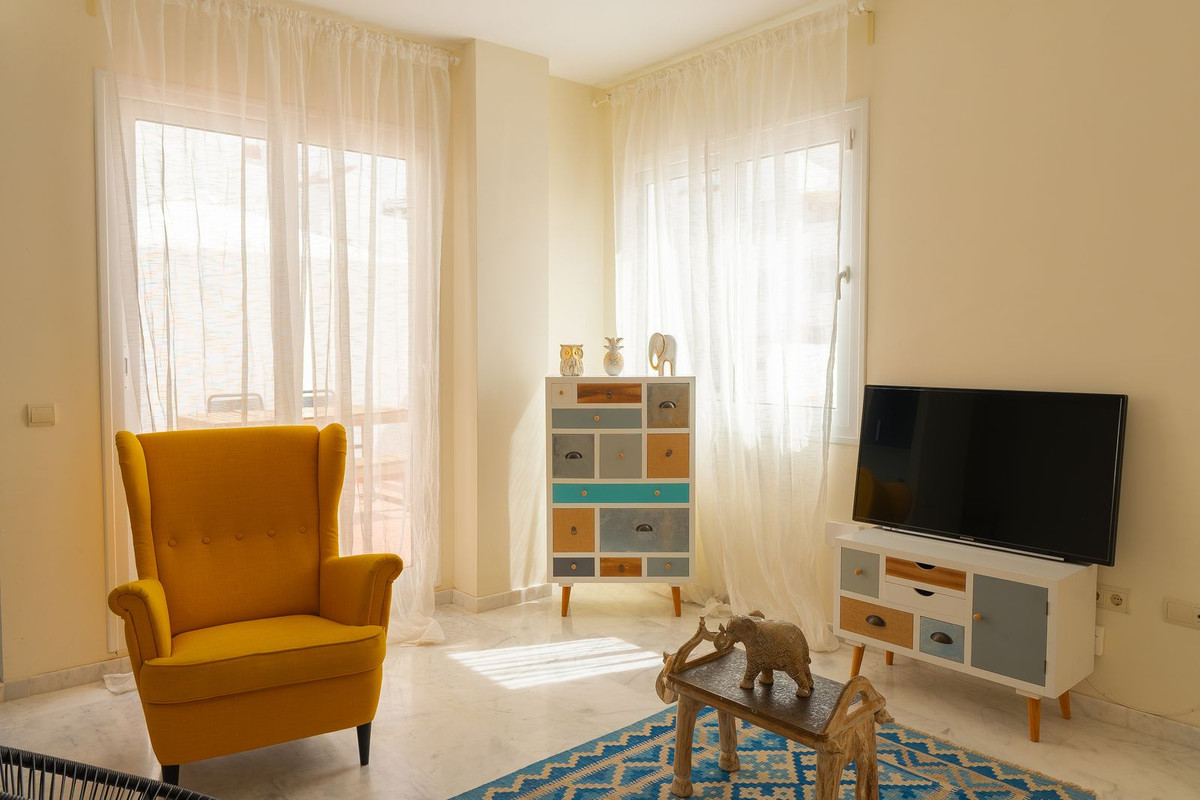 Appartement te koop in Estepona | 2 slaapkamers H5450416