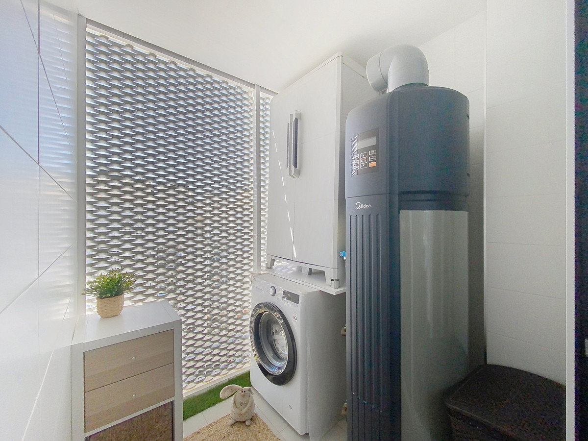 Huis te koop in Estepona | 3 slaapkamers H5452438