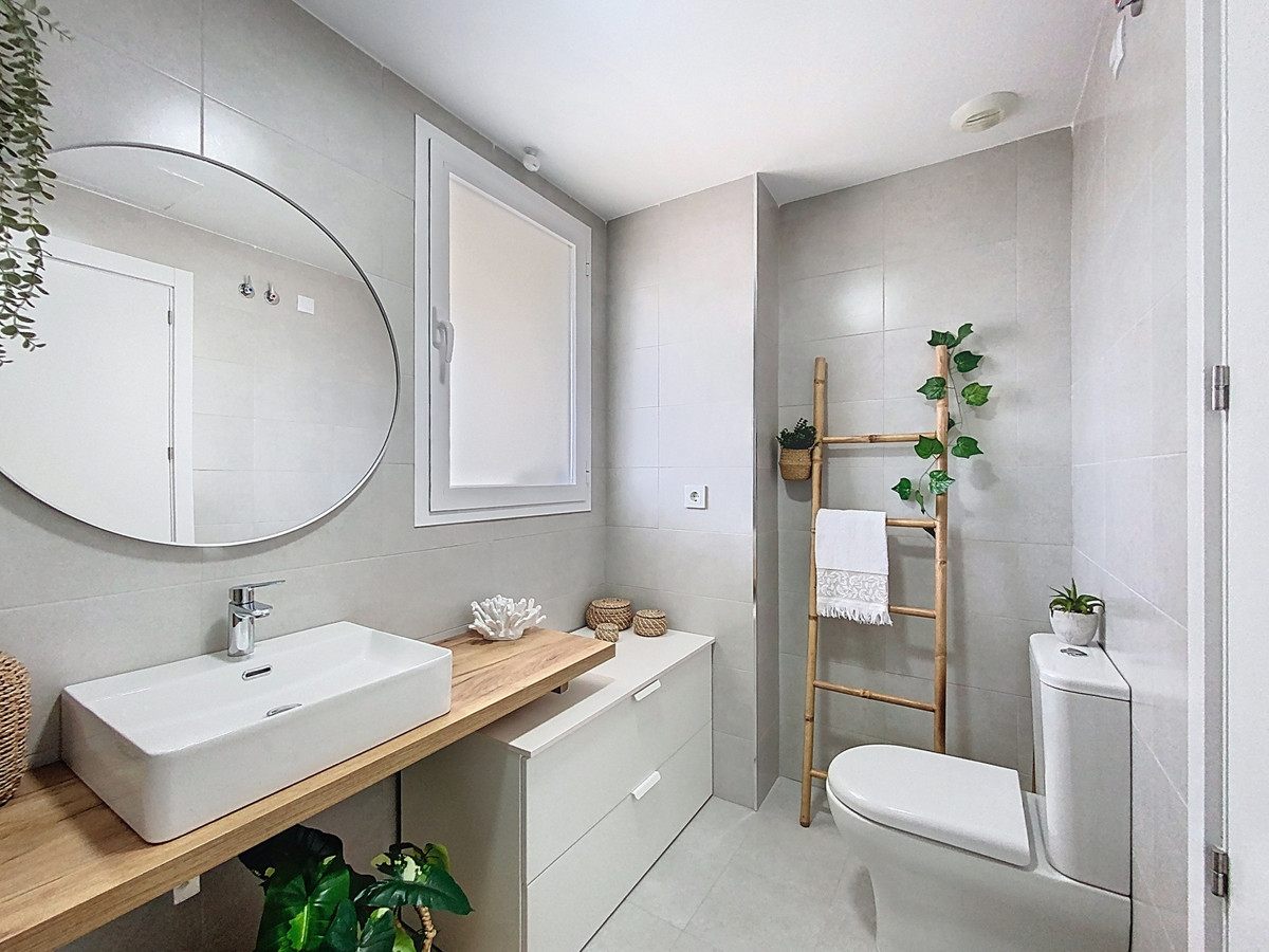 Huis te koop in Estepona | 3 slaapkamers H5452438
