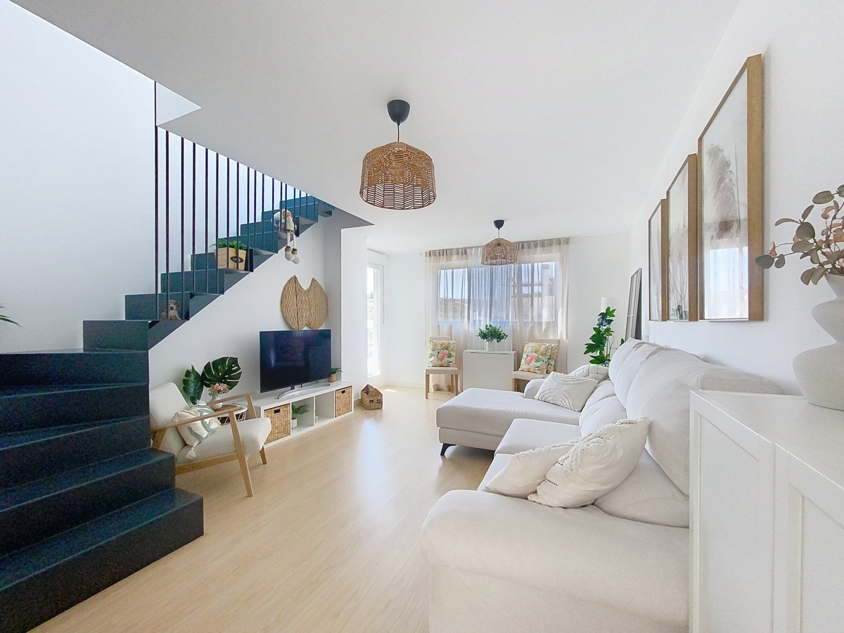 Huis te koop in Estepona | 3 slaapkamers H5452438