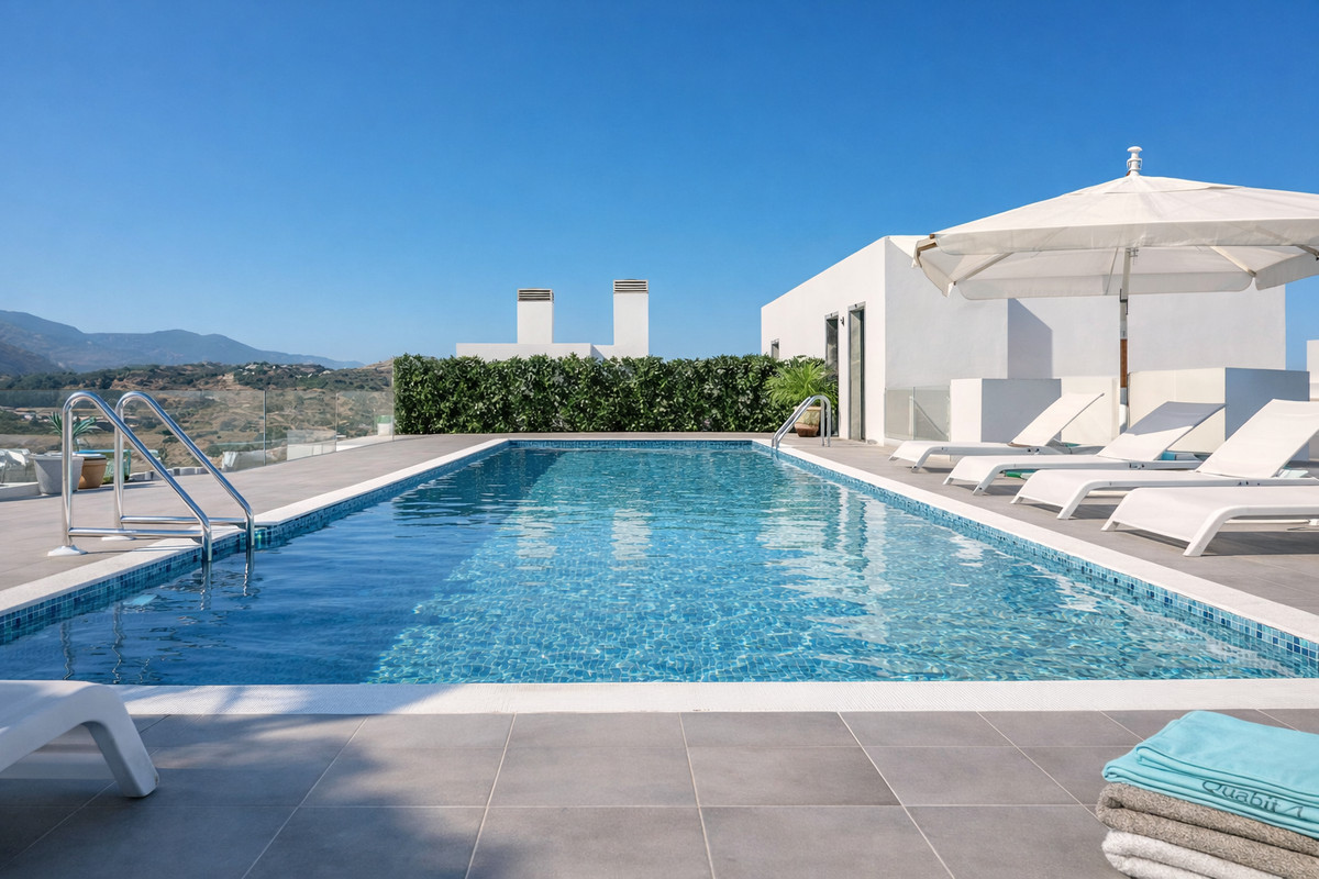 Huis te koop in Estepona | 3 slaapkamers H5452438