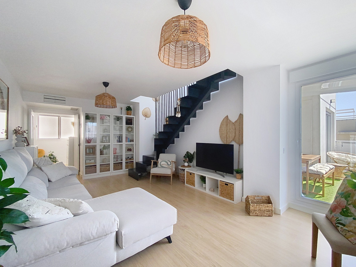 Huis te koop in Estepona | 3 slaapkamers H5452438