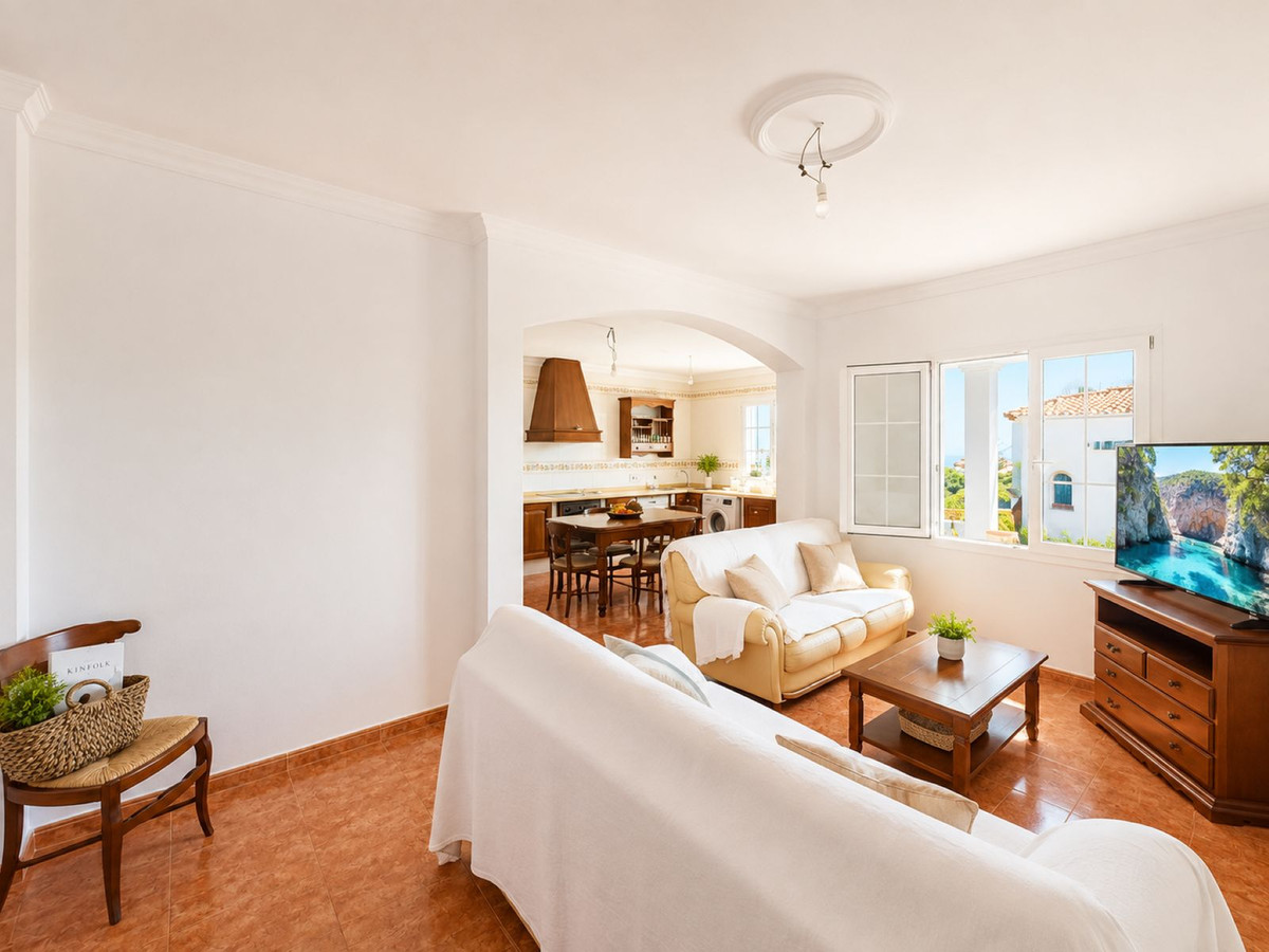 Huis te koop in Estepona | 3 slaapkamers H5453491