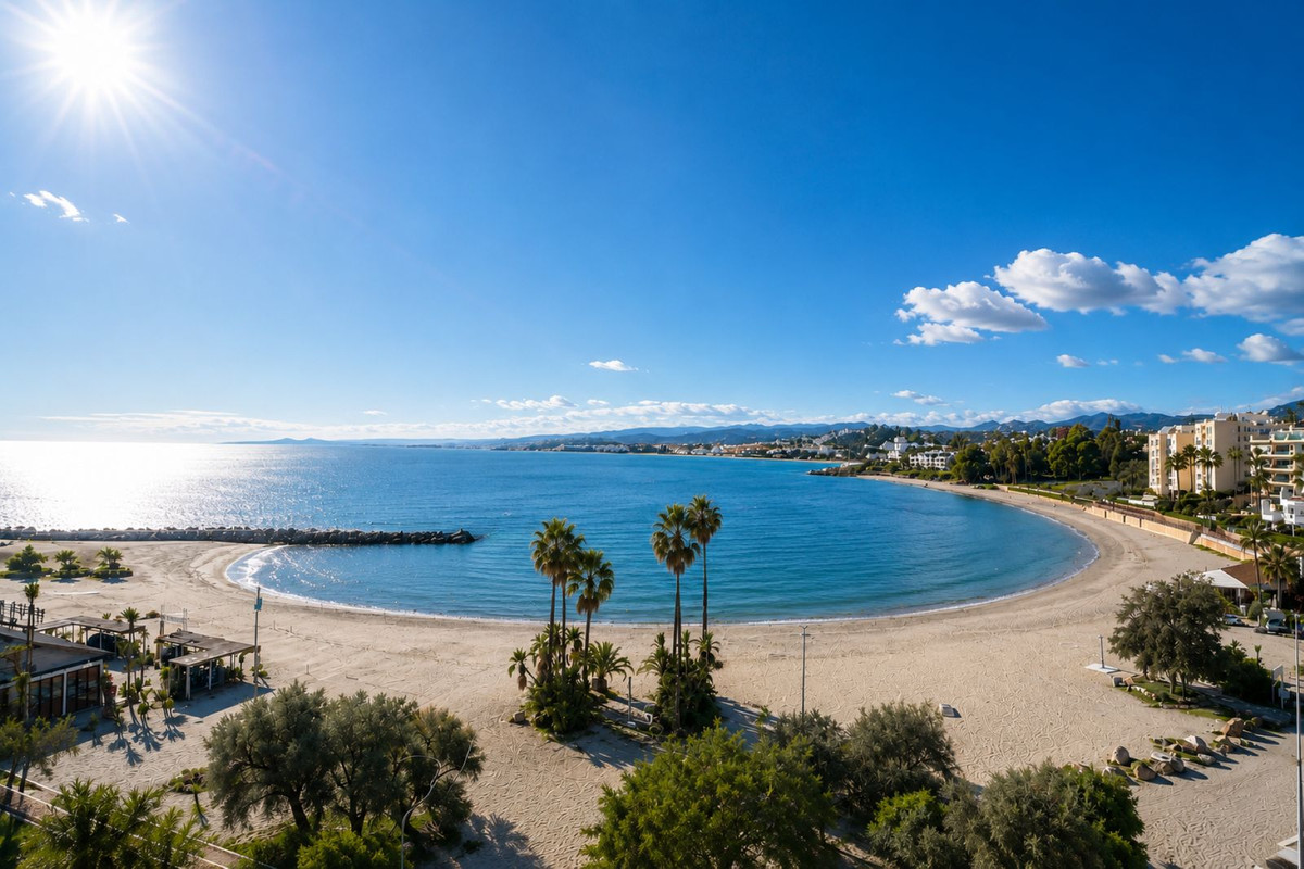 Huis te koop in Estepona | 3 slaapkamers H5453491