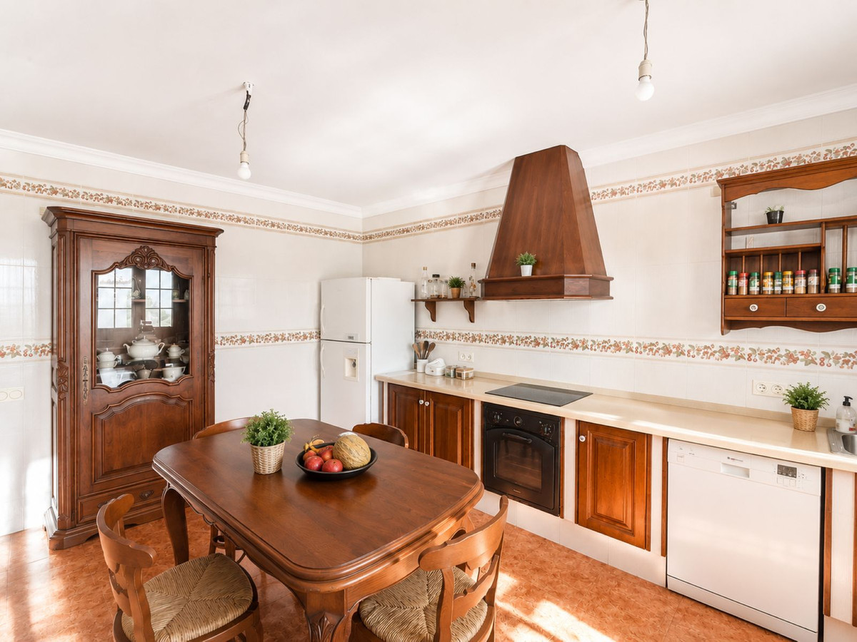 Huis te koop in Estepona | 3 slaapkamers H5453491