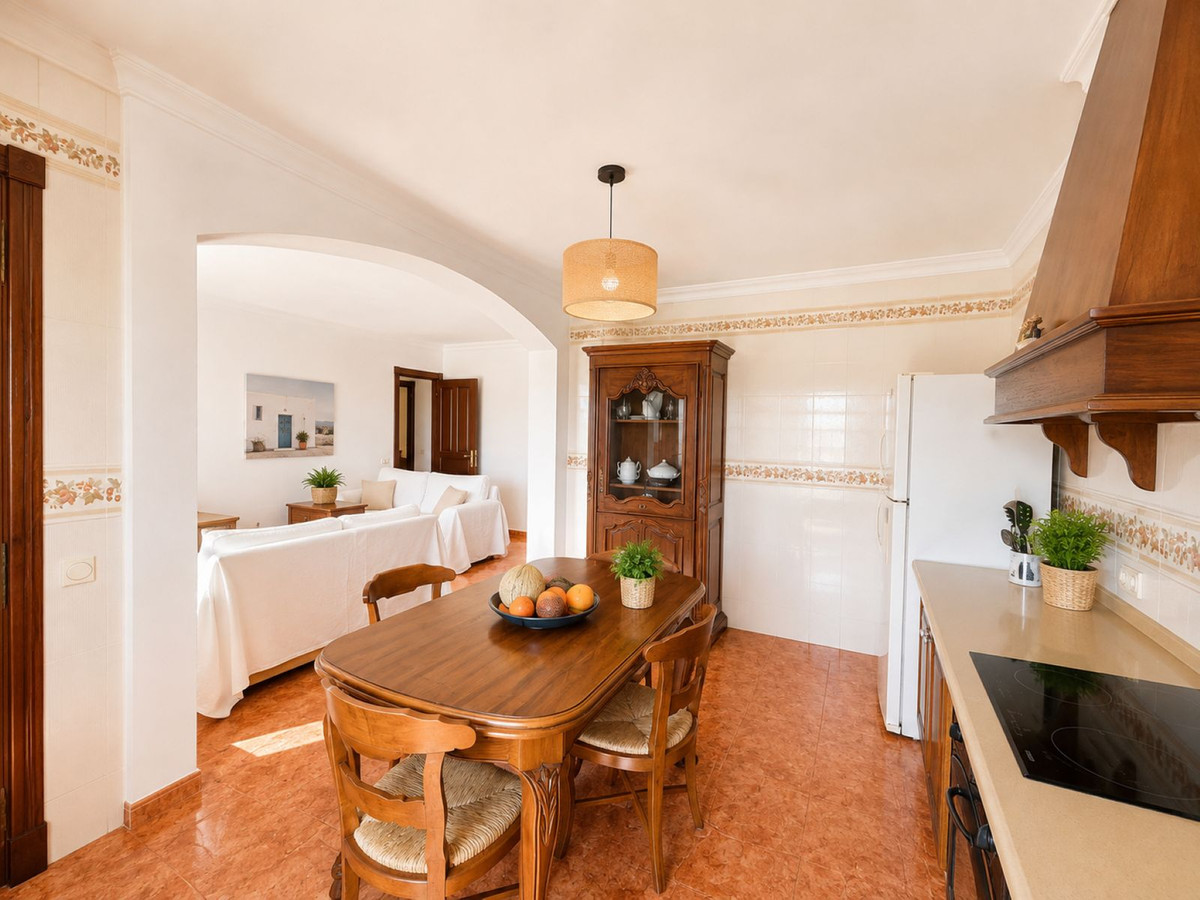 Huis te koop in Estepona | 3 slaapkamers H5453491