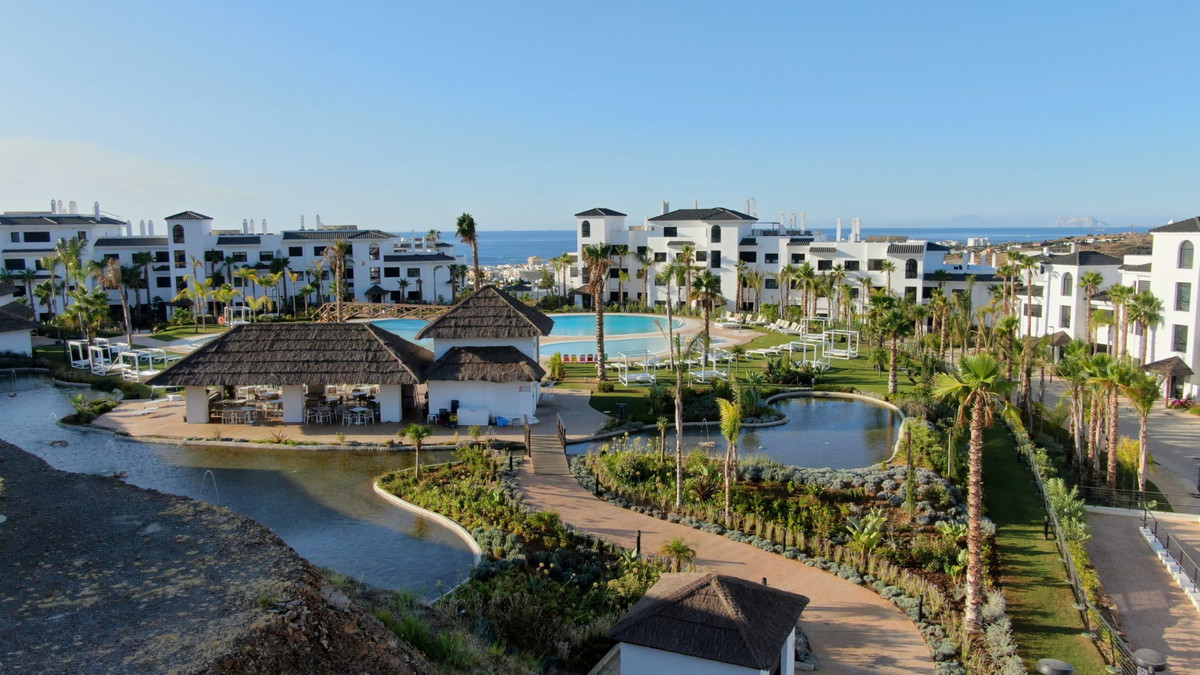 Appartement te koop in Estepona | 3 - 4 slaapkamers H5453572