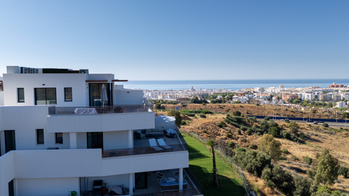 Appartement te koop in Estepona | 3 - 4 slaapkamers H5453572