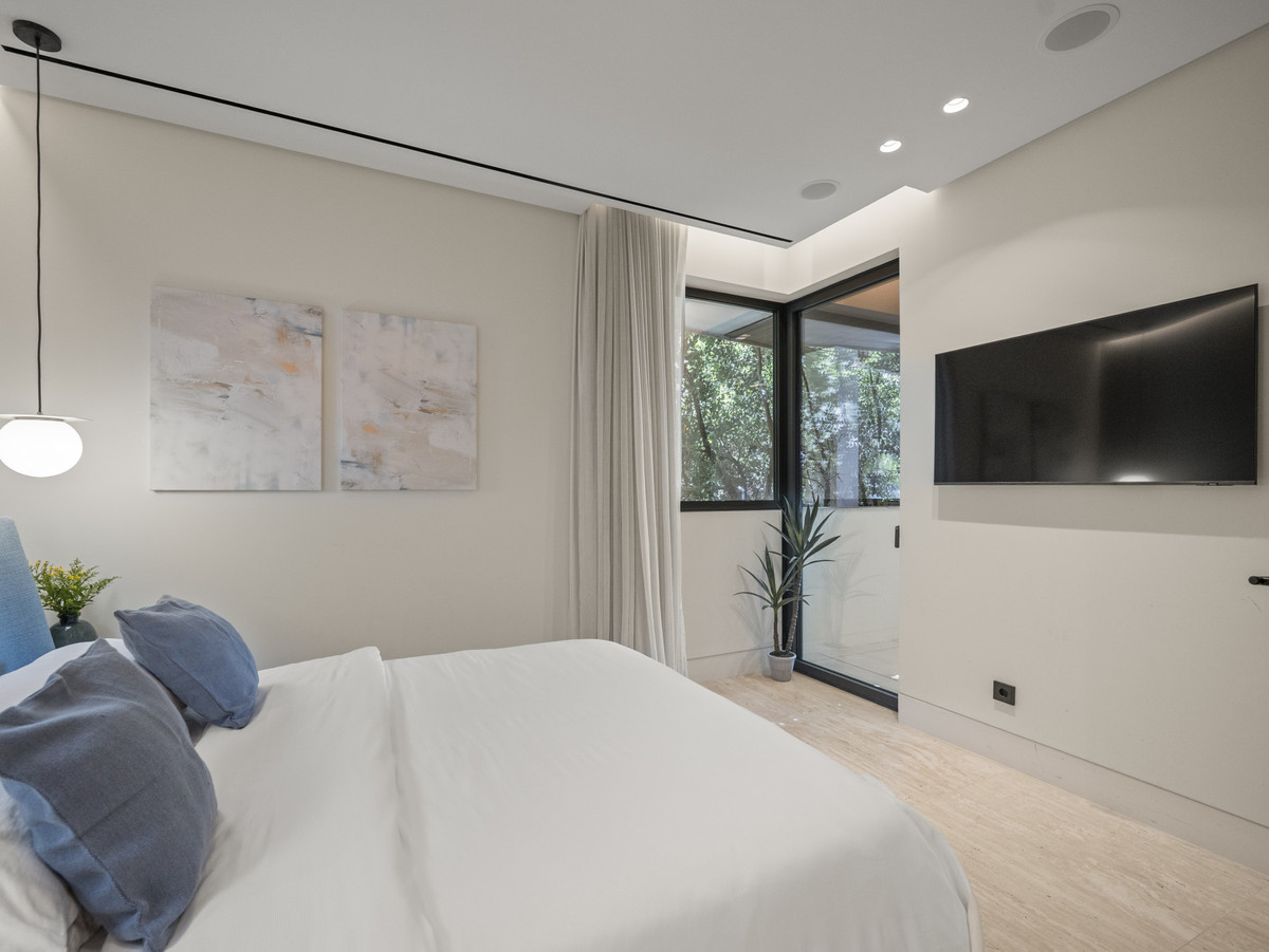 Appartement te koop in Estepona | 2 slaapkamers H5455165