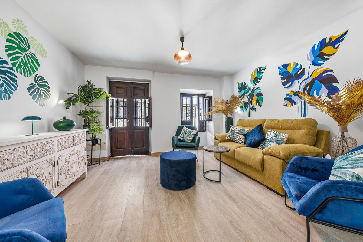 Huis te koop in Estepona | 4 slaapkamers H5455354