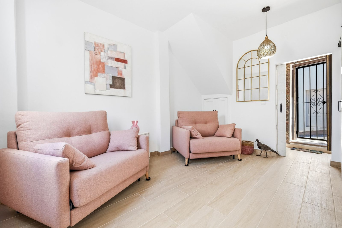 Huis te koop in Estepona | 4 slaapkamers H5455354