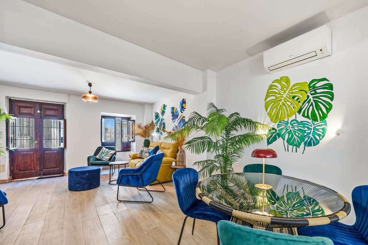 Huis te koop in Estepona | 4 slaapkamers H5455354