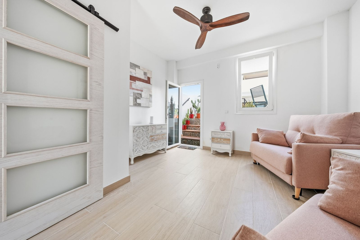 Huis te koop in Estepona | 4 slaapkamers H5455354
