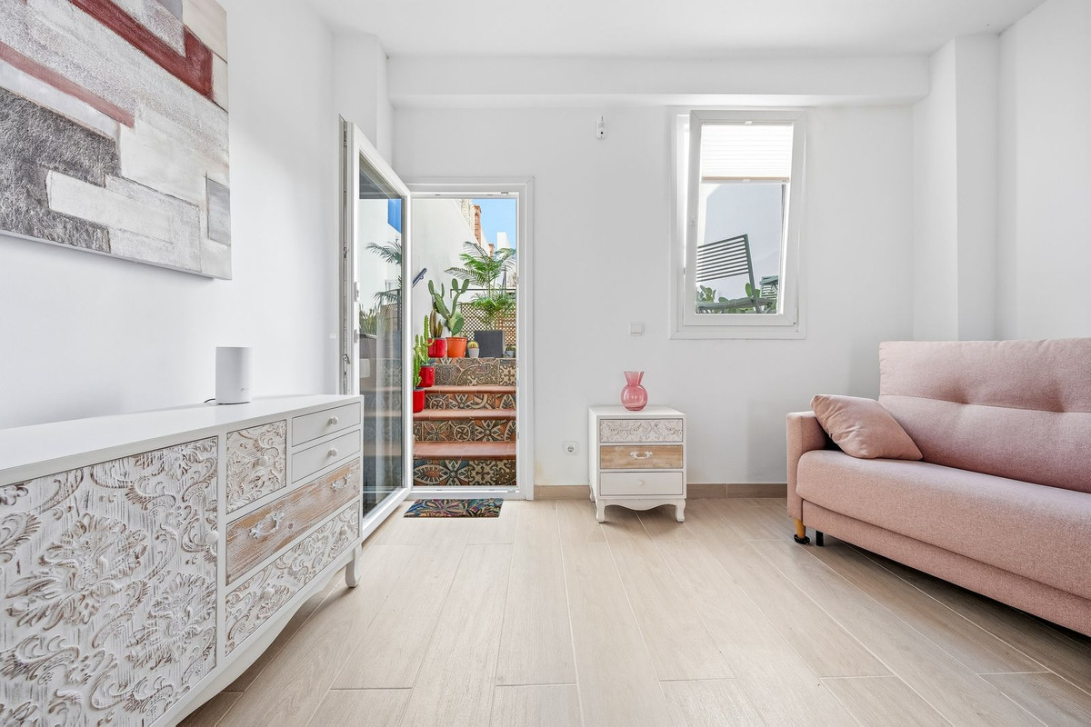 Huis te koop in Estepona | 4 slaapkamers H5455354