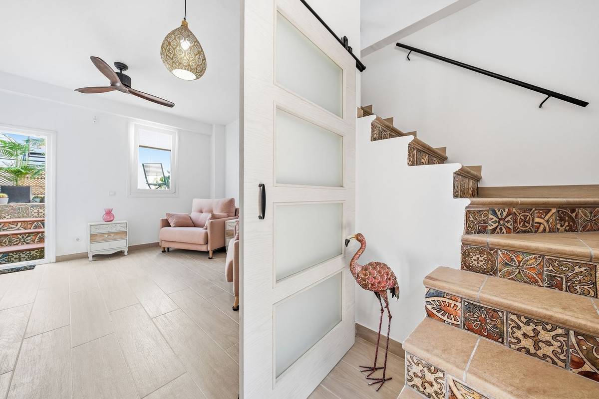 Huis te koop in Estepona | 4 slaapkamers H5455354