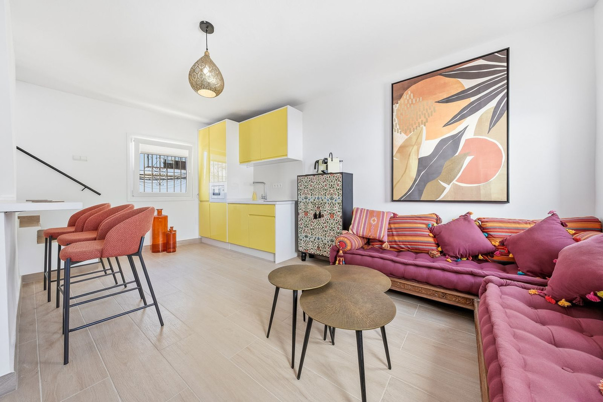 Huis te koop in Estepona | 4 slaapkamers H5455354