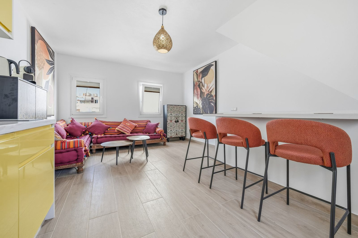 Huis te koop in Estepona | 4 slaapkamers H5455354