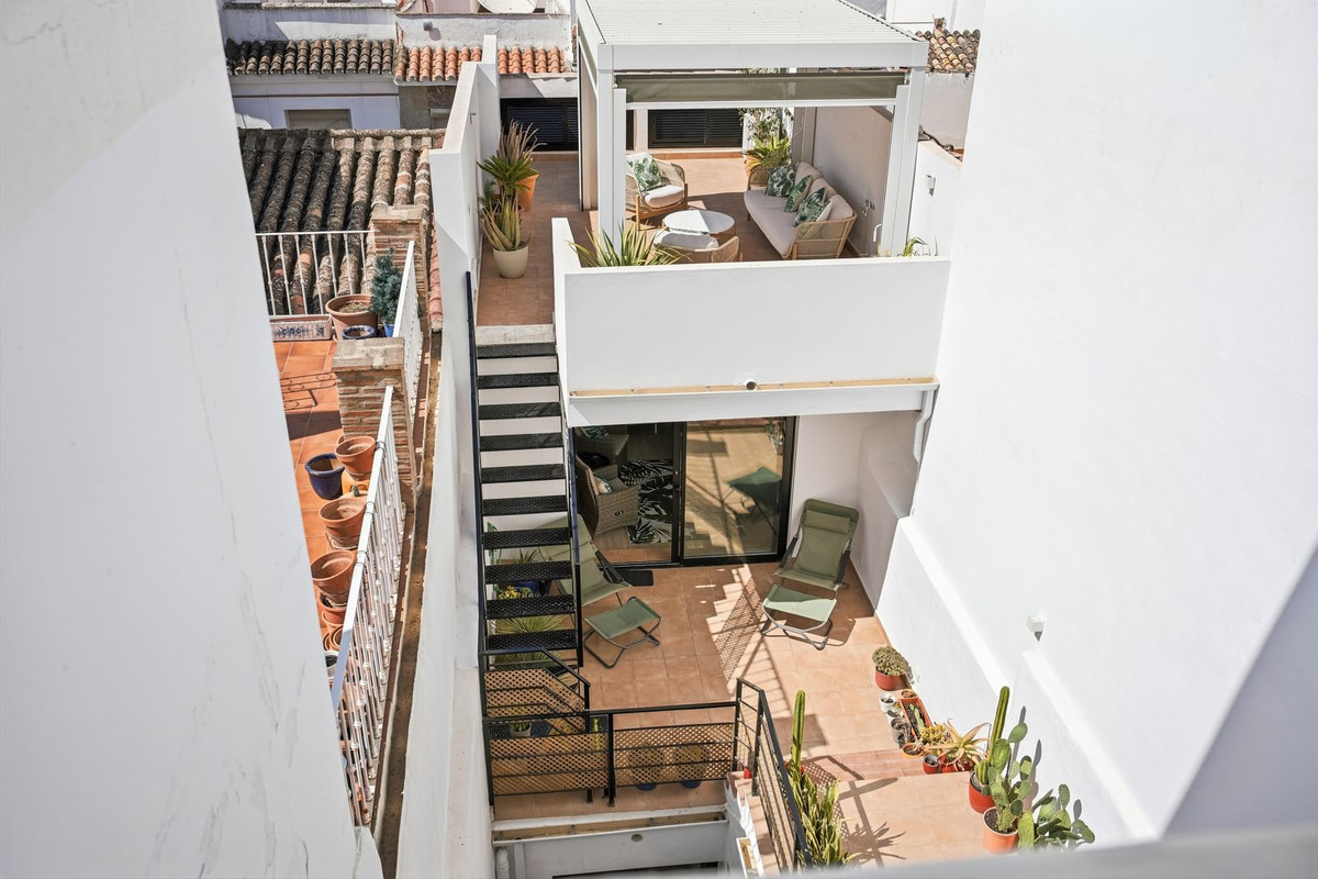 Huis te koop in Estepona | 4 slaapkamers H5455354