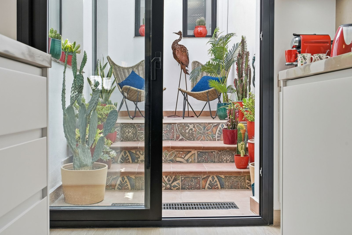 Huis te koop in Estepona | 4 slaapkamers H5455354