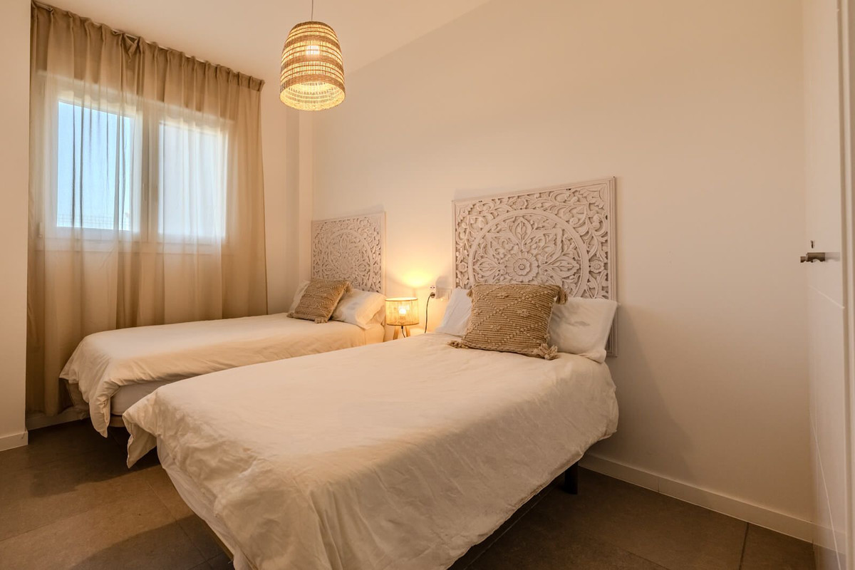 Huis te koop in Estepona | 3 slaapkamers H5455390