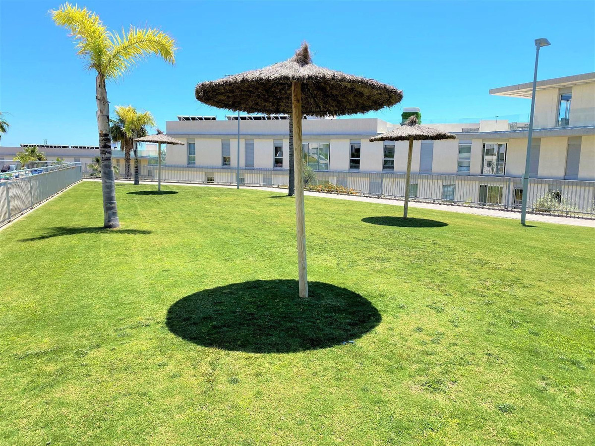 Appartement te koop in Estepona | 2 slaapkamers H5455465