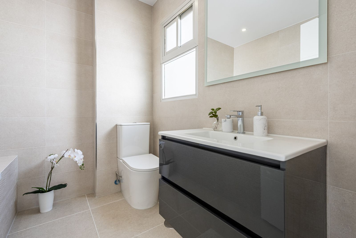 Appartement te koop in Estepona | 3 slaapkamers H5455948