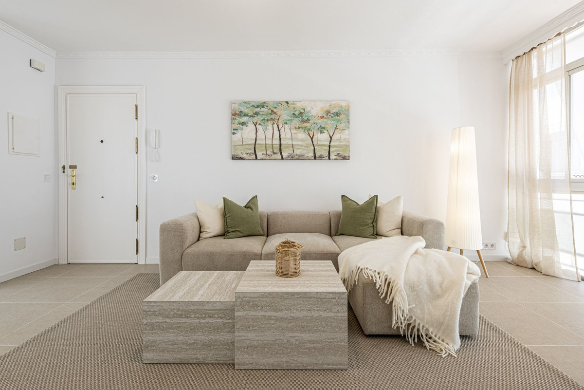 Appartement te koop in Estepona | 3 slaapkamers H5455948