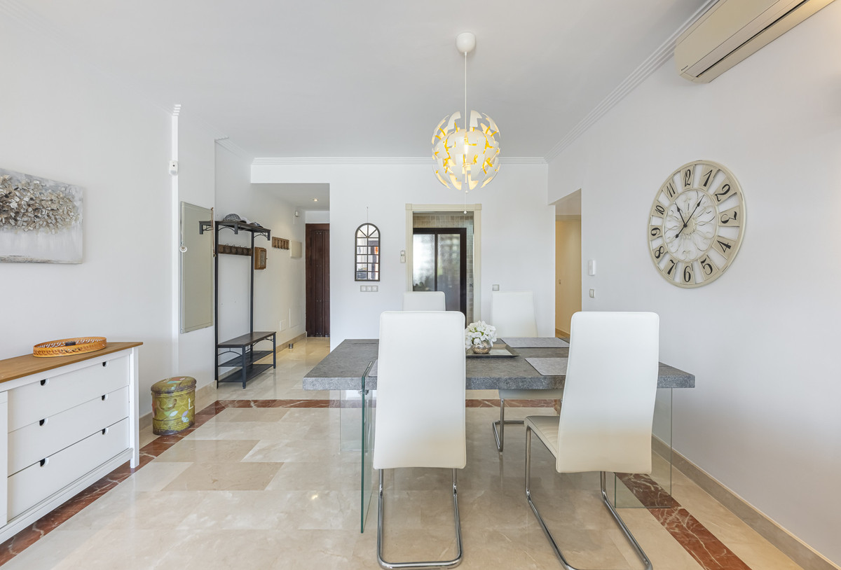 Huis te koop in Estepona | 2 slaapkamers H5456635