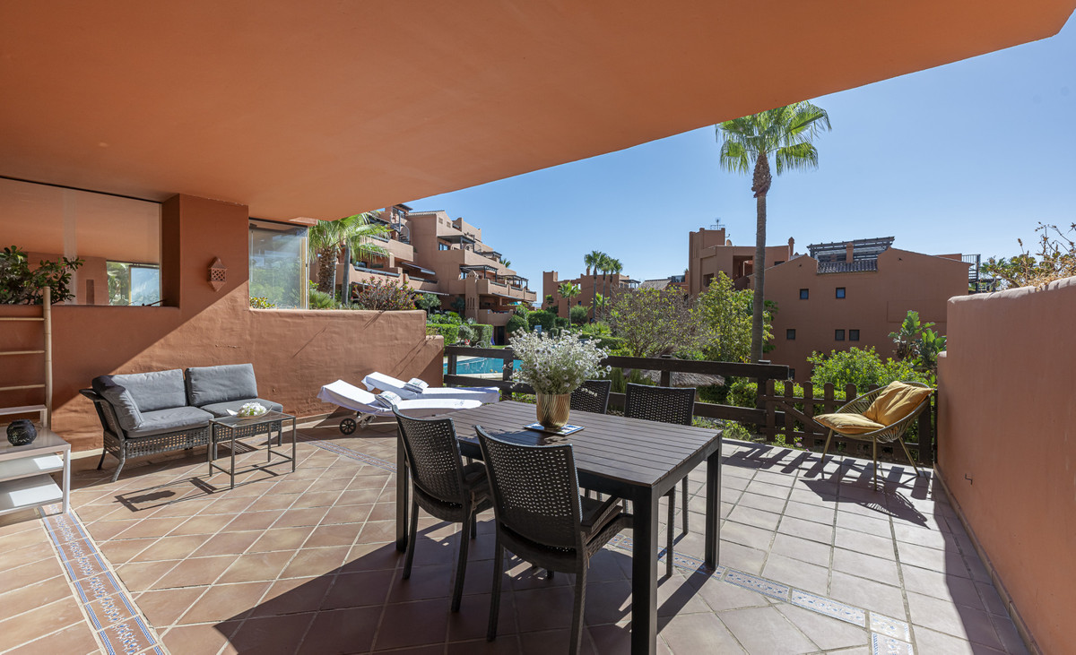 Huis te koop in Estepona | 2 slaapkamers H5456635