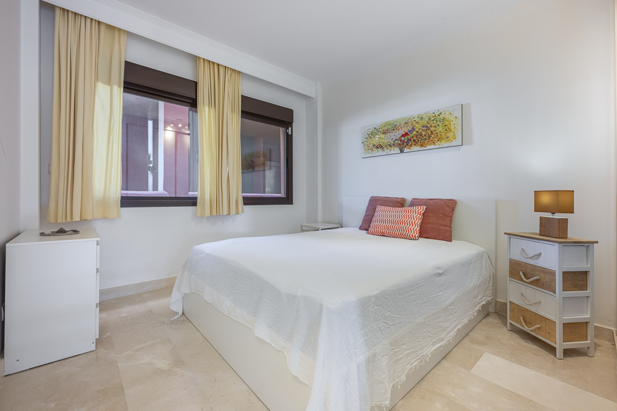 Huis te koop in Estepona | 2 slaapkamers H5456635