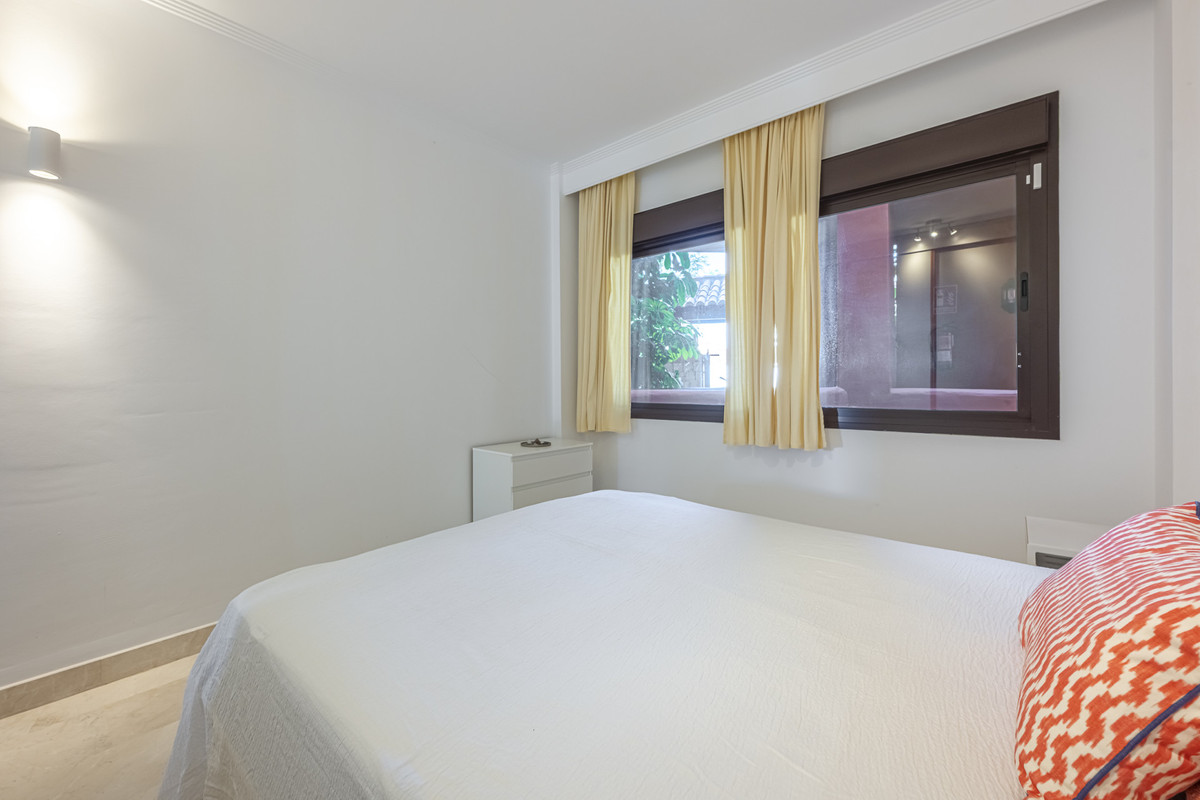 Huis te koop in Estepona | 2 slaapkamers H5456635