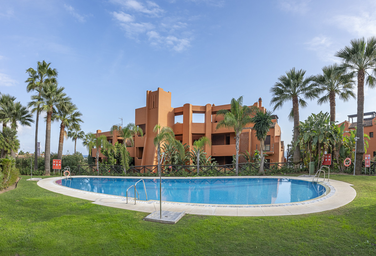 Huis te koop in Estepona | 2 slaapkamers H5456635
